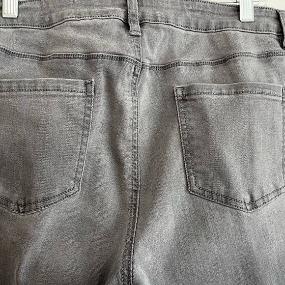 Buffalo David Bitton Jeans Gray size 12/32 - Picture 3 of 5